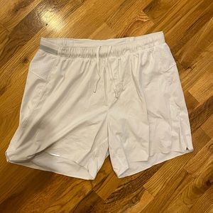 Lululemon short bundle (x2)